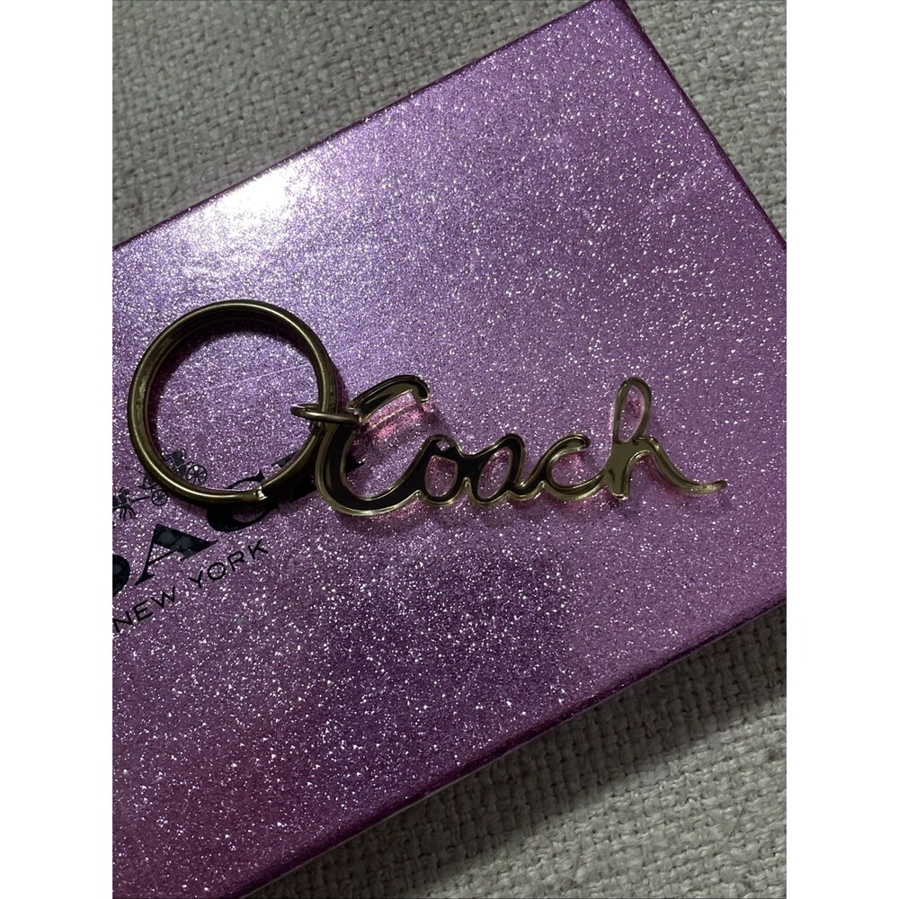 Coach Poppy Era HangTag Fob Logo Charm Keychain Gold Acrylic 2.5” - Picture 3 of 6